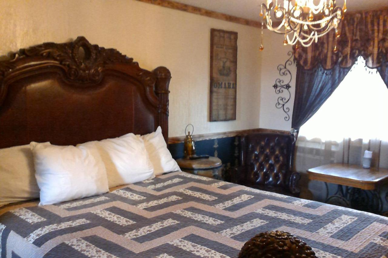 Black Bear Motel Davenport Екстер'єр фото